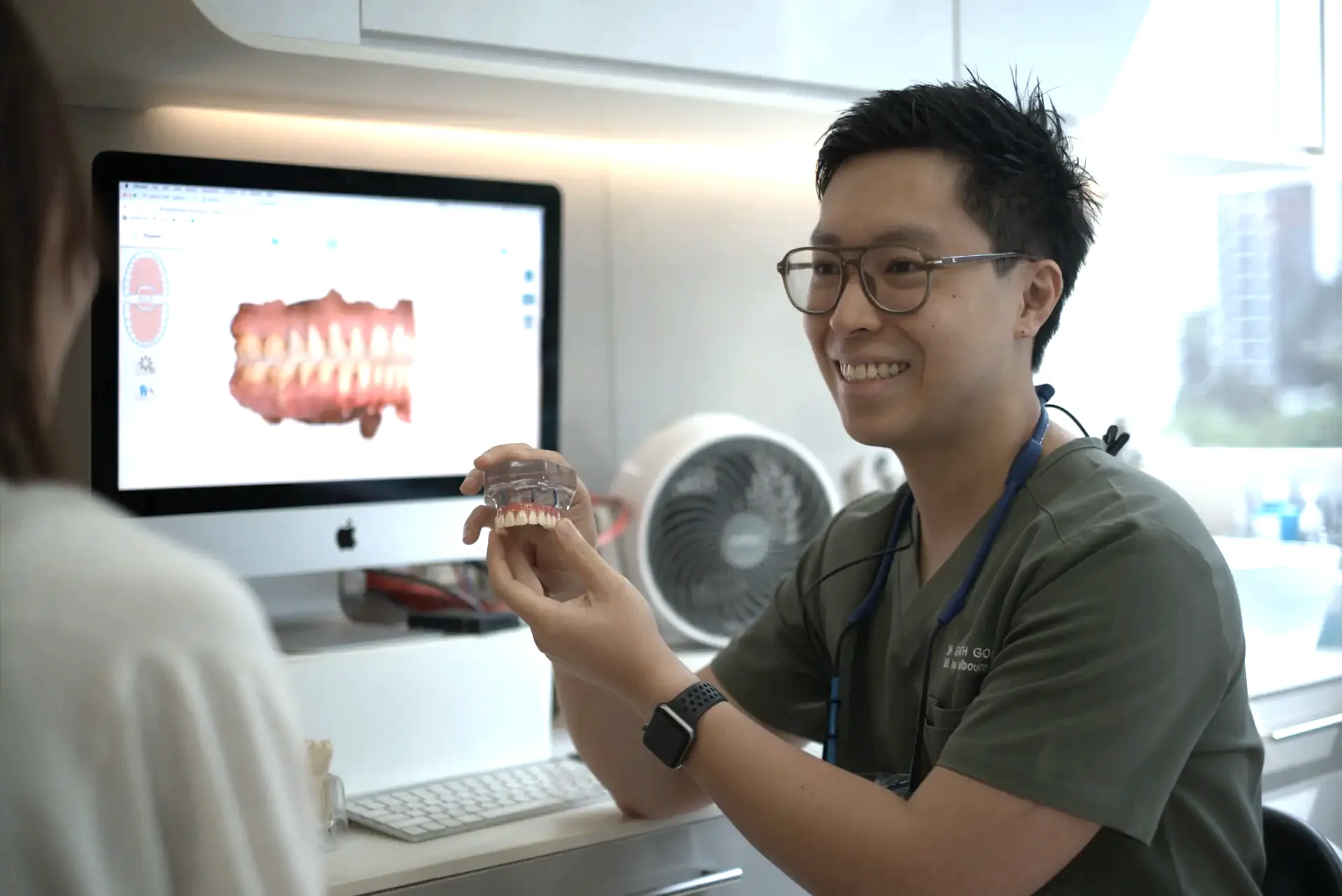 Invisalign or veneers?